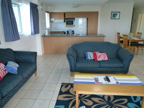 Madison Ocean Breeze Apartments - Australia Accommodation 21