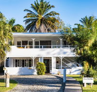 Jamaica Beach House - Australia Accommodation