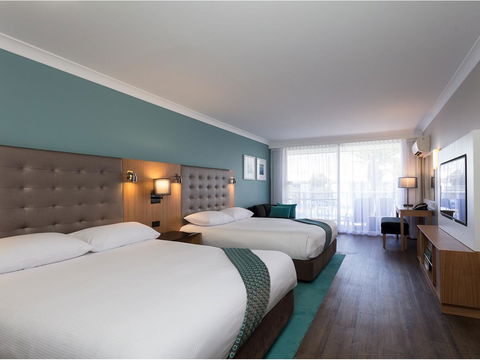 Sea World Resort - Australia Accommodation 1