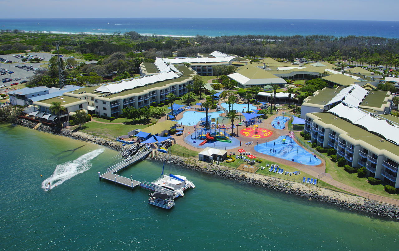 Main Beach QLD Australia Accommodation