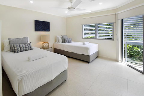 Allambi - Australia Accommodation 9