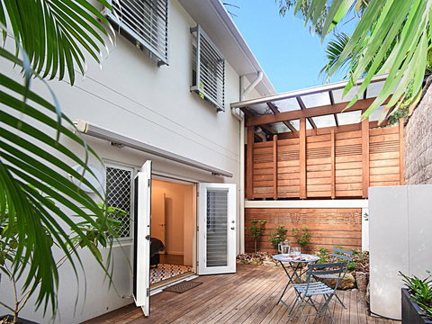 Allambi - Australia Accommodation 21