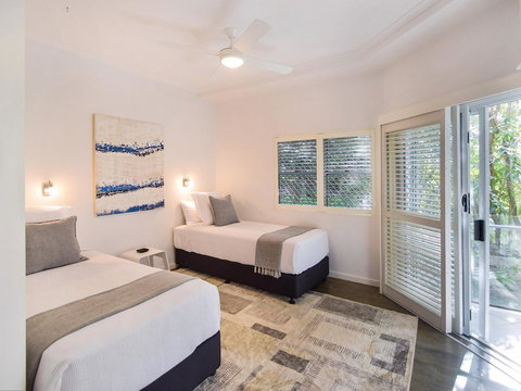 Allambi - Australia Accommodation 22