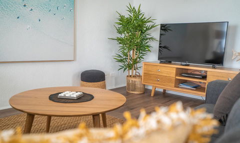 Mandolin Beachfront Resort - Australia Accommodation 7