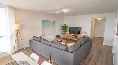 Mandolin Beachfront Resort - Australia Accommodation 21