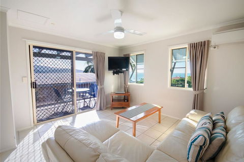 Airlie Apartments - Australia Accommodation 7