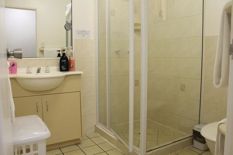 Airlie Apartments - Australia Accommodation 1