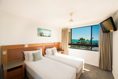 Pinnacles - Australia Accommodation 17