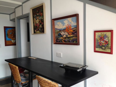 XYL Pets Friendly Seaside Boutique Guesthouse - Australia Accommodation 6