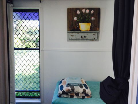 XYL Pets Friendly Seaside Boutique Guesthouse - Australia Accommodation 7
