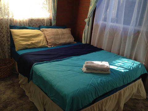 XYL Pets Friendly Seaside Boutique Guesthouse - Australia Accommodation 23