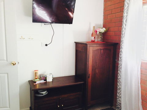 XYL Pets Friendly Seaside Boutique Guesthouse - Australia Accommodation 12