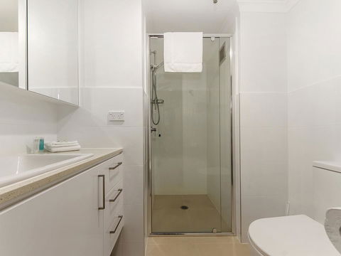 Sunbird Beach Resort Main Beach - Australia Accommodation 29