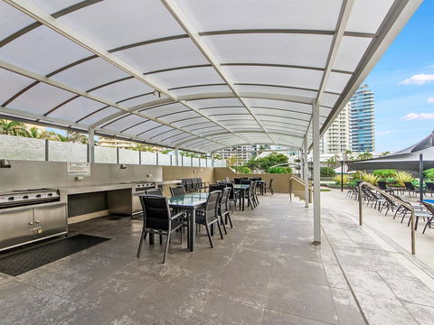 Sunbird Beach Resort Main Beach - Australia Accommodation 39