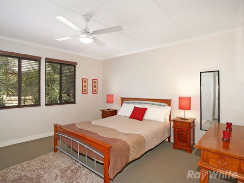 Beach House On Jones Parade, Central Coolum Beach - Australia Accommodation 9