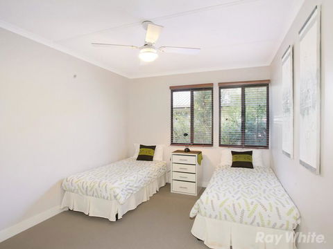 Beach House On Jones Parade, Central Coolum Beach - Australia Accommodation 10