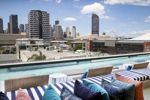 Ivy And Eve Apartments By CLLIX - Australia Accommodation 13
