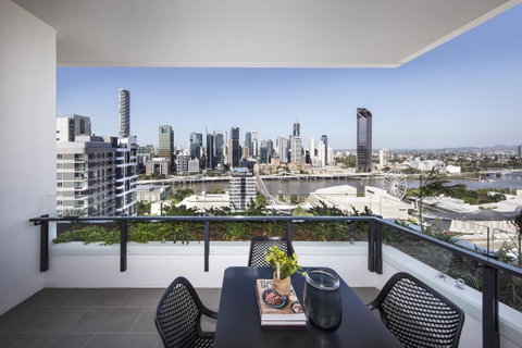 Ivy And Eve Apartments By CLLIX - Australia Accommodation 0
