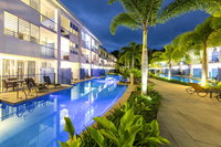 Oaks Lagoons