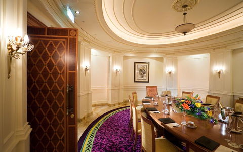Imperial Hotel Gold Coast - Australia Accommodation 38