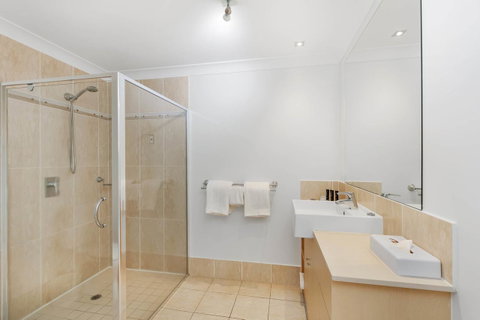 Mantra Aqueous On Port - Australia Accommodation 18