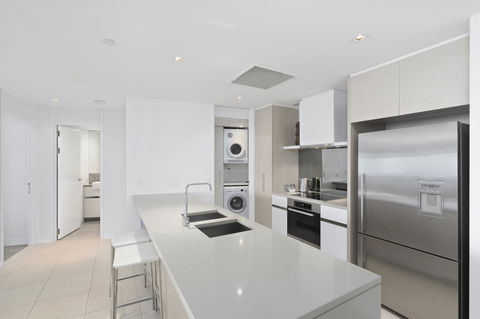 Soul Surfers Paradise - Gclr - Australia Accommodation 3