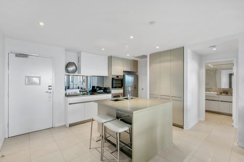 Soul Surfers Paradise - Gclr - Australia Accommodation 38