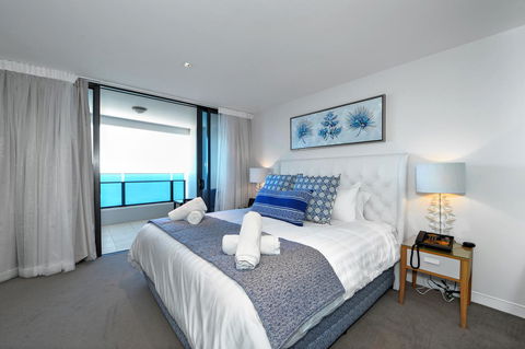 Soul Surfers Paradise - Gclr - Australia Accommodation 13