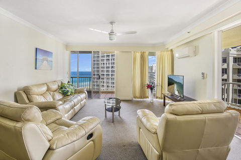 APR Private SUITES MOROC By The Beach - Australia Accommodation 20