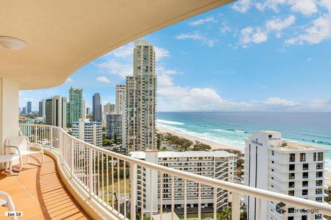 APR Private SUITES MOROC By The Beach - Australia Accommodation 26