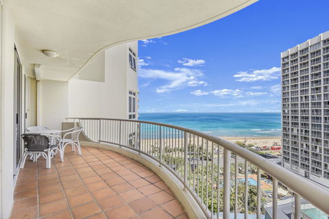 APR Private SUITES MOROC By The Beach - Australia Accommodation 14