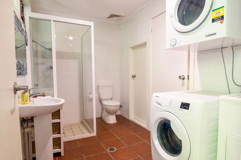 Number 2 On The Beach | Beautiful Beachfront Villa - Australia Accommodation 20