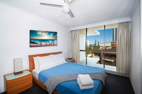 Seacrest Beachfront Apartments Surfers Paradise - Australia Accommodation 10