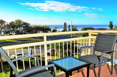 Seacrest Beachfront Apartments Surfers Paradise - Australia Accommodation 36