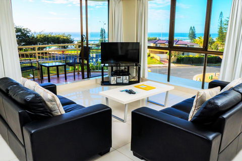 Seacrest Beachfront Apartments Surfers Paradise - Australia Accommodation 35