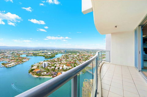 The Towers Of Chevron Renaissance - Holidays Gold Coast - Australia Accommodation 12