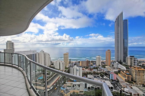 The Towers Of Chevron Renaissance - Holidays Gold Coast - Australia Accommodation 36