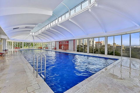 The Towers Of Chevron Renaissance - Holidays Gold Coast - Australia Accommodation 9