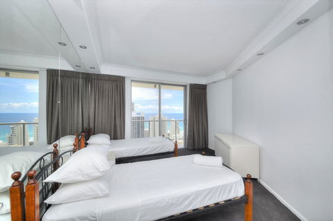 The Towers Of Chevron Renaissance - Holidays Gold Coast - Australia Accommodation 39