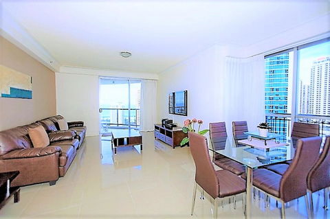The Towers Of Chevron Renaissance - Holidays Gold Coast - Australia Accommodation 30