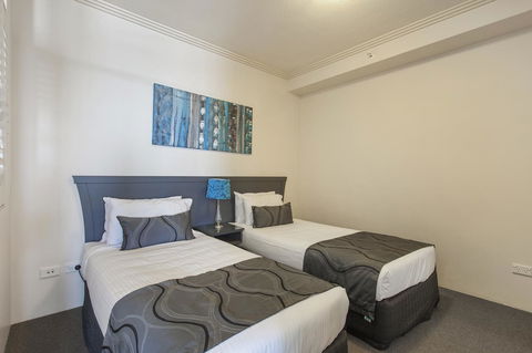 Crystal Bay On The Broadwater - Australia Accommodation 14