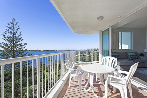 Crystal Bay On The Broadwater - Australia Accommodation 7