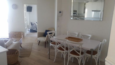 Crystal Bay On The Broadwater - Australia Accommodation 23