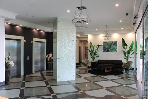 Crystal Bay On The Broadwater - Australia Accommodation 6