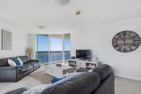 Crystal Bay On The Broadwater - Australia Accommodation 38