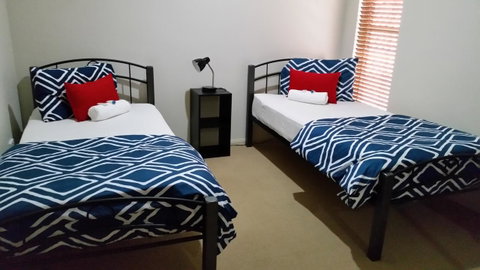 Hepburn Holiday Haven - Australia Accommodation 19