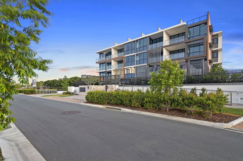 The Residences At The Peninsula - Australia Accommodation 9