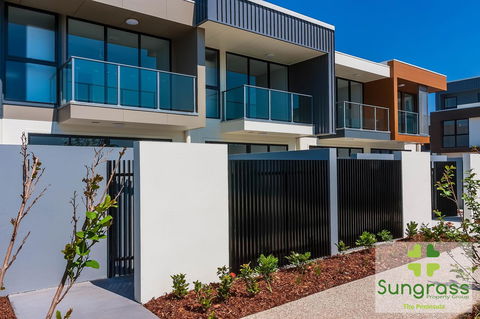 The Residences At The Peninsula - Australia Accommodation 35