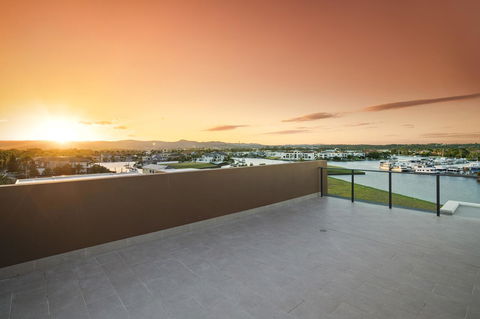 The Residences At The Peninsula - Australia Accommodation 2