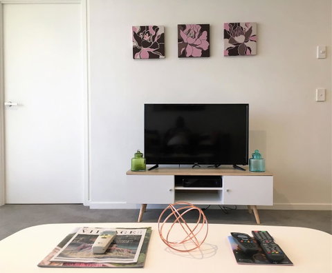 Mowbray East Apartments - Australia Accommodation 14